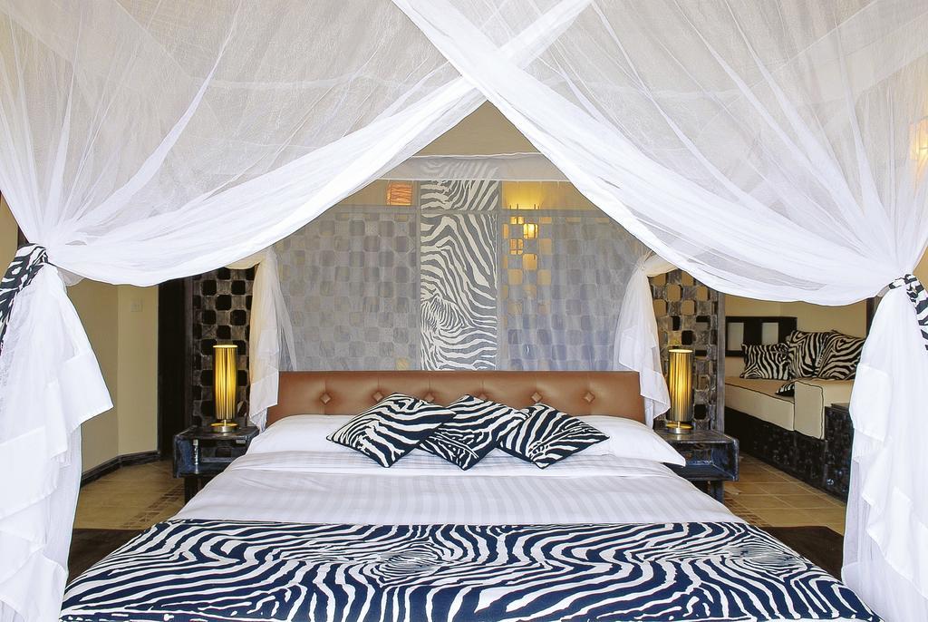 Hotel Afrochic Diani Ukunda Habitación foto
